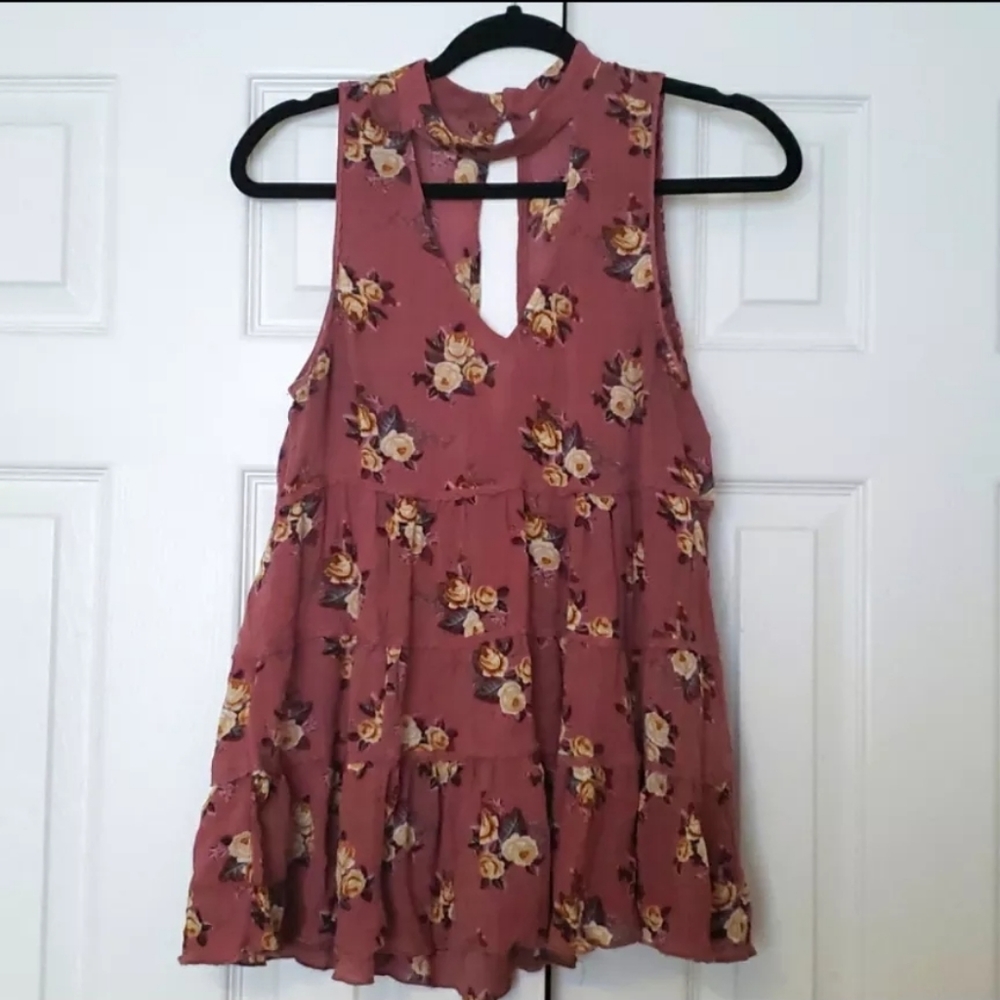 American Eagle floral tank top size medium
